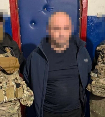 Поджигал авто и изготовлял взрывчатки: рецидивист из Днепропетровщины работал на рф Поджигал авто и изготовлял взрывчатки: рецидивист из Днепропетровщины работал на рф