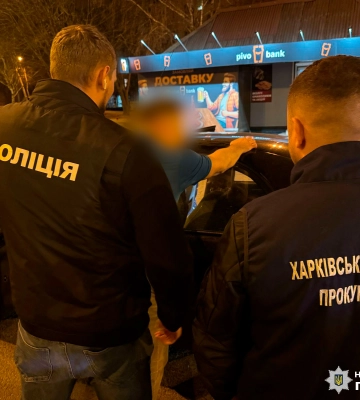 У Харкові заґратовано лікаря-кардіолога, який вирішив поторгувати призначенням інвалідності. ФОТО