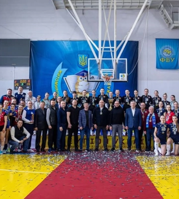 Запорізькі волейболістки – срібні призерки чемпіонату України