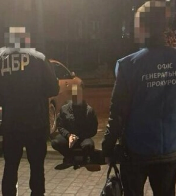 У Львові прокурора затримали на хабарі за закриття кримінальної справи