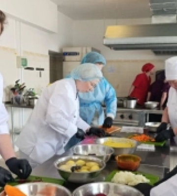 Реформа шкільного харчування: кухарі Одещини завершили курс підвищення кваліфікаці