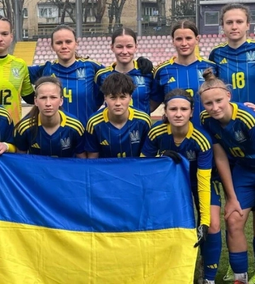 Молодіжна жіноча збірна України з футболу пропустила важливу гру через проблеми з візами