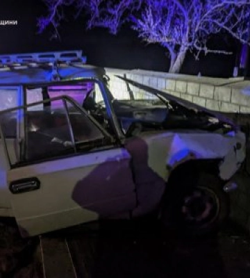 У Миколаївському районі сталася дорожня аварія: загинув пасажир авто