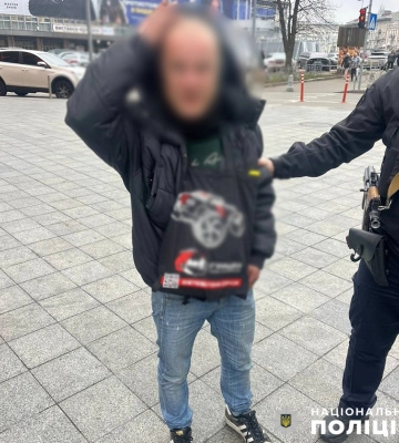 У Києві судитимуть вуличного злодія, який зухвало пограбував стареньку жінку