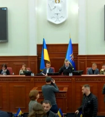 Депутати Київради зібрали підписи для голосування за відставку Володимира Бондаренка
