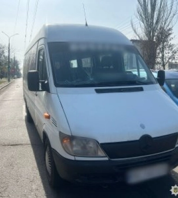 Маршрутка збила школярку просто на переході в Миколаєві