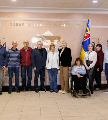 Закарпатські та швейцарські благодійники об’єднують зусилля для підтримки людей з інвалідністю
