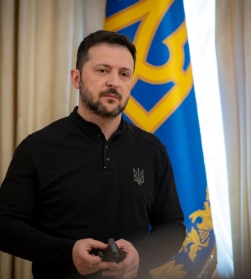 «Никто никогда не забудет и не простит России». Зеленский посетил Ягодное на Черниговщине — фото