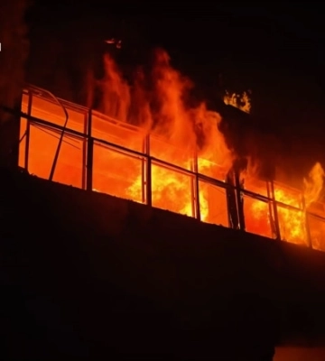 Харків під атакою ворожих безпілотників: є влучання у житловий будинок, спалахнула пожежа