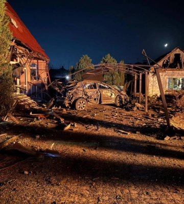 «Шахеды» ночью массированно атаковали Днепр: в городе масштабные разрушения и есть раненые