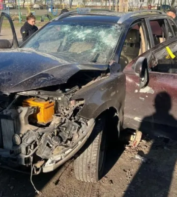 На Дніпропетровщині вибухнуло авто: постраждав посадовець із дружиною 