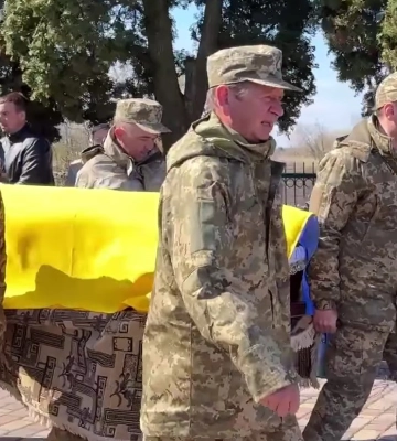 На Рівненщині попрощалися з двома військовими