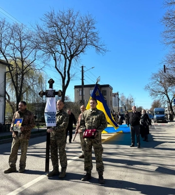 На Рівненщині попрощалися з двома військовими
