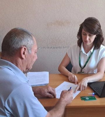 У скільки в Україні виходять на пенсію та скільки платять "новачкам" У скільки в Україні виходять на пенсію та скільки платять "новачкам"