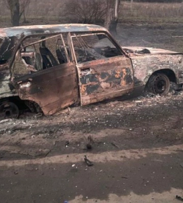 Окупанти скинули вибухівку на цивільне авто у Запорізькій області