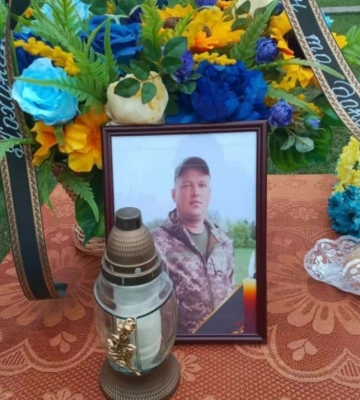 Волинська громада попрощалася з Героєм Сергієм Михалусем