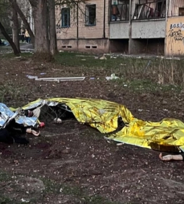 «Росія хоче тільки війни» – Зеленський про удар по Кривому Рогу