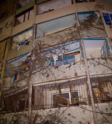 Після ракетного удару по Кривому Рогу ворог атакував місто ударними БпЛА, є загибла та поранені. ФОТО