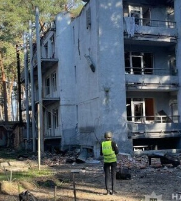 Росіяни 53 рази уночі та зранку обстрілювали Сумщину