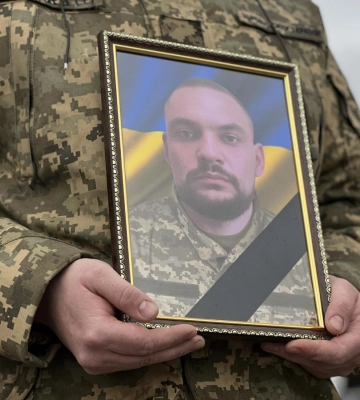 З військовим Павлом Потапчуком попрощались у Рівному