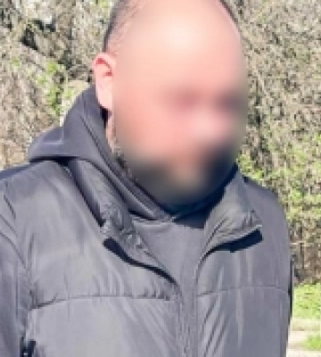 П'яний житель Рівного намагався відкупитися від поліцейських