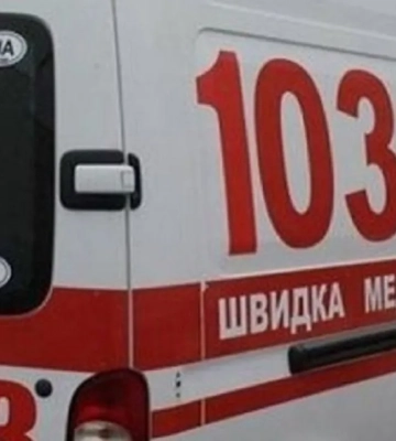 Після атаки балістикою у Києві фіксують пожежі