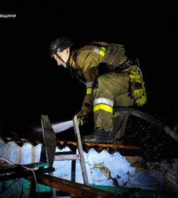 Терор російських окупантів: поцілили у житловий квартал Миколаєва