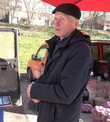 «Городські думають, що це легко»: по чім у Луцьку продають картоплю