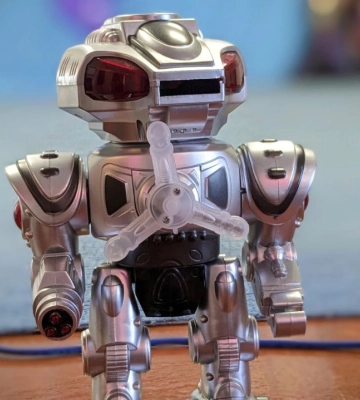 На Рівненщині провели фестиваль робототехніки "RoboStars"