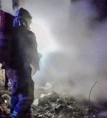 У Жовкві, що Львівщині, палала господарська будівля, в якій було знайдено тіло людини, - ДСНС