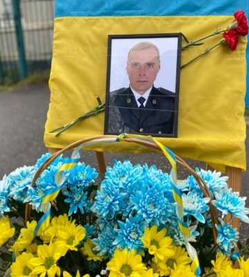Глухів провів в останню путь свого героя Олександра Шкурка