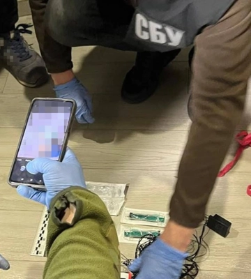 Хотіла підірвати ТЦК та райвідділ поліції: на Полтавщині затримали російську агентку