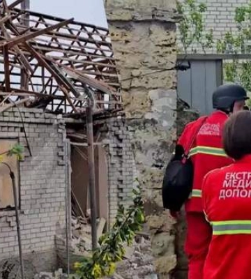 У Херсоні росіяни поранили вагітну та малюка: мати прикрила сина собою