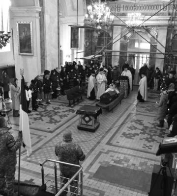 Загинув на Сумщині: у Луцьку попрощалися з Героєм Ігорем Рябушкіним