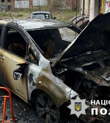 Вибух у Києві та спалене авто: ймовірного зловмисника вже затримали