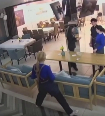 В сети появилось видео удара по ресторану RoseMarine в Кривом Роге
