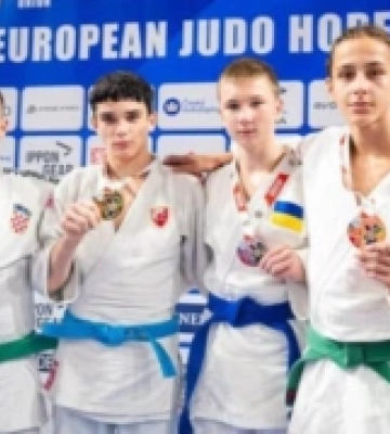 Боксер з Волині представляє Україну на Всесвітній Гімназіаді