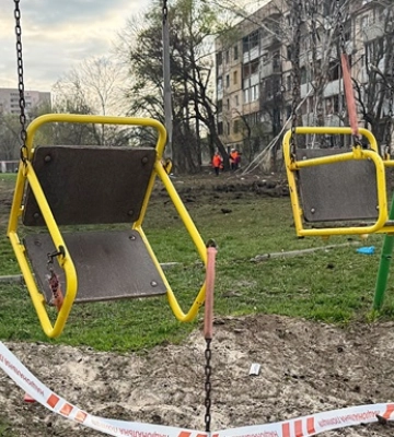 ЗМІ показали момент удару по Кривому Рогу