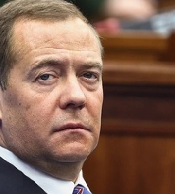 "Европейские придурки… начали снова трясти своими мизерными стратегическими потенциалами": Медведев спрогнозировал ядерный апокалипсис "Европейские придурки… начали снова трясти своими мизерными стратегическими потенциалами": Медведев спрогнозировал ядерный апокалипсис