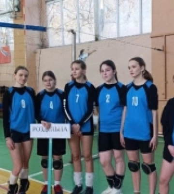У Роздільній відбувся півфінал шкільної волейбольної ліги: визначено фіналістів