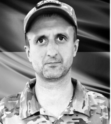 В останню путь провели черкащанина, який загинув у Харківській області