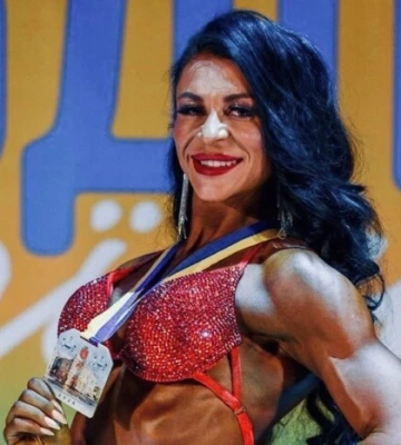 Киевская патрульная стала чемпионкой Юга Украины по бодибилдингу: фото