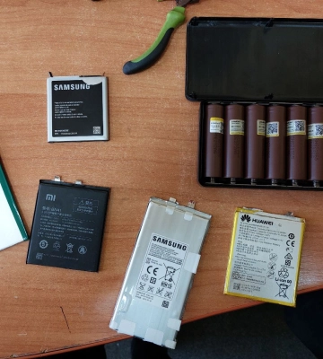 У Черкасах збирають стару комп’ютерну техніку для допомоги військовим (ФОТО)