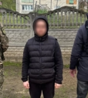 Заплутався у загородженні: на кордоні зі Словаччиною на Закарпатті затримали жителя Запоріжжя
