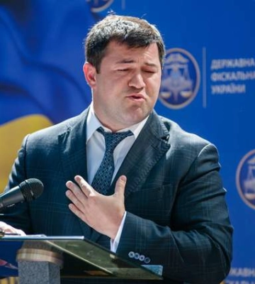 Командир 101 бригады отменил приказ о призыве крупнейшего взяточника Украины Романа Насирова