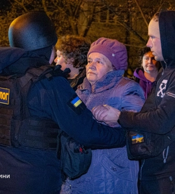 На пожежах у Харкові двічі врятували одну жінку 
