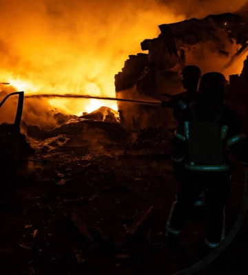Дві пожежі в Миколаєві внаслідок атаки російських БпЛА – Кім