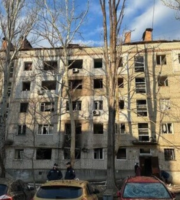 Наслідки ворожої атаки на Миколаїв. ФОТОрепортаж