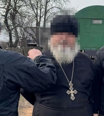 СБУ задержала клирика УПЦ (МП), который согласился шпионить для врага в Донецкой области в обмен на "эвакуацию" семьи в РФ