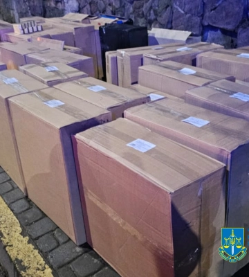 На Буковині судитимуть зловмисника, в якого було вилучено 21 000 пачок контрафактних сигарет